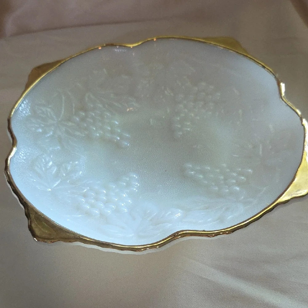 Milk Glass Gold Trim Plate. Vintage